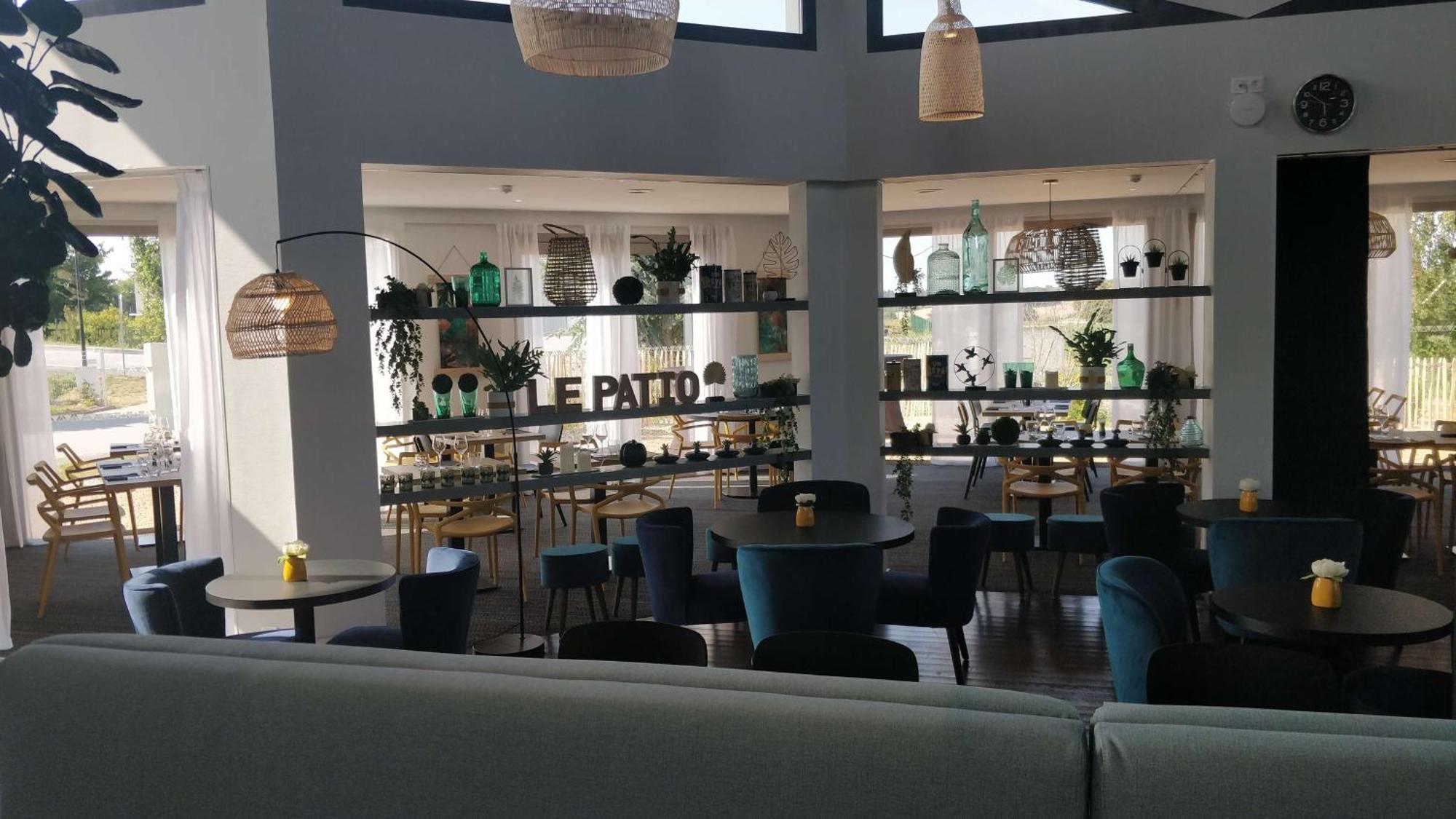 Brit Hotel Au Pays De Vitre Étrelles Exteriör bild
