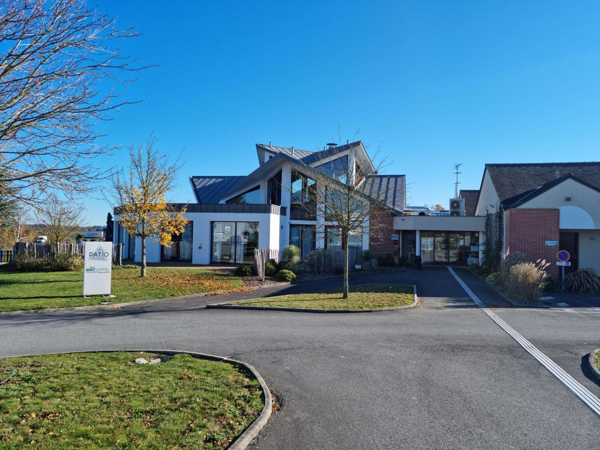 Brit Hotel Au Pays De Vitre Étrelles Exteriör bild