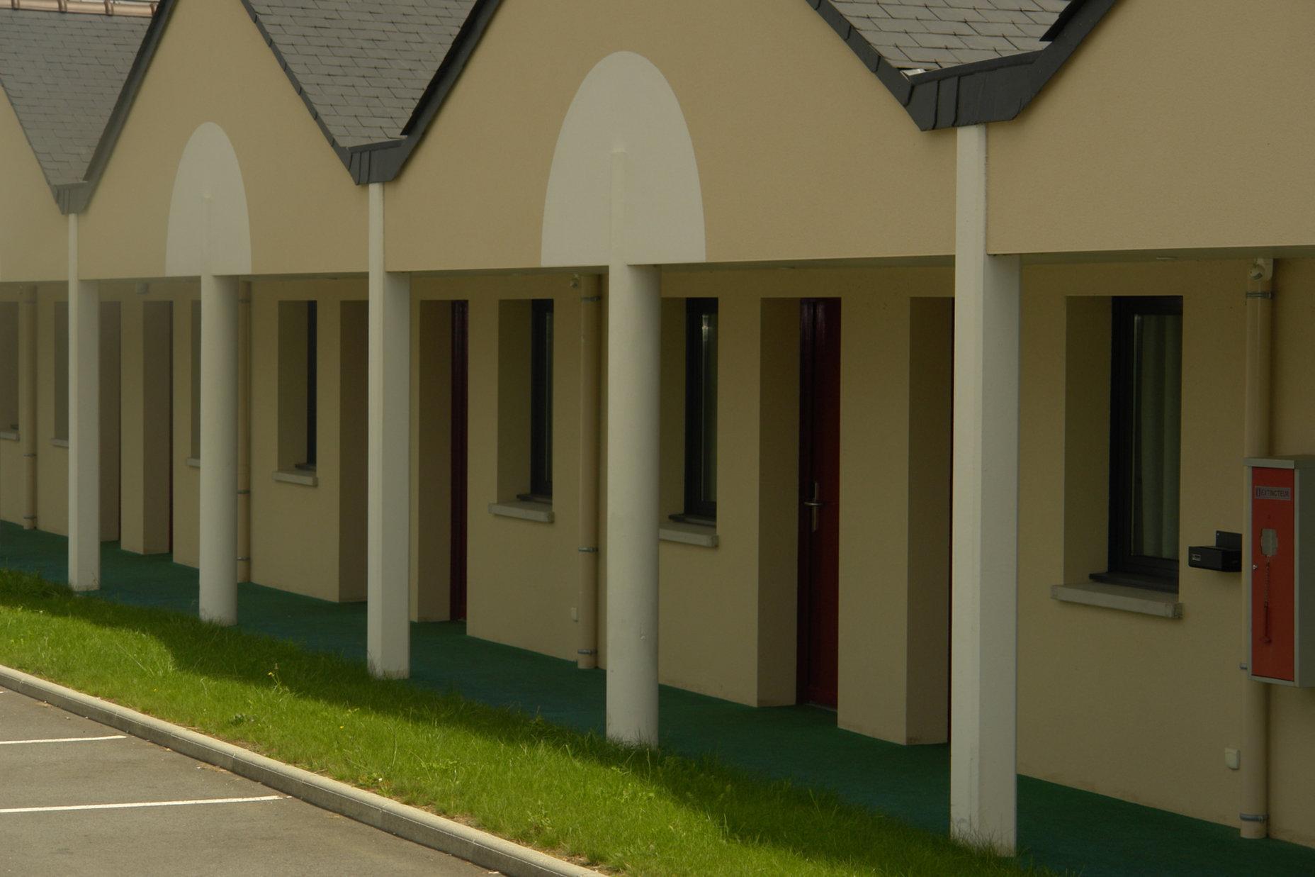 Brit Hotel Au Pays De Vitre Étrelles Exteriör bild